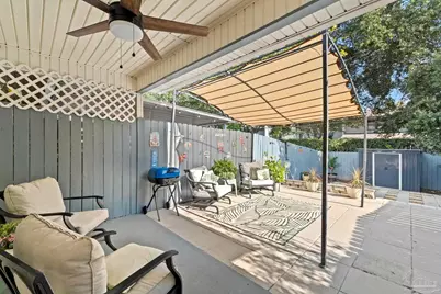 1364 Redwood Ln, Gulf Breeze, FL 32563 - Photo 18