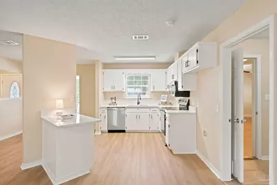 5708 Bronco Pl, Milton, FL 32570 - Photo 10