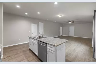 3210 Electra Dr, Milton, FL 32583 - Photo 14