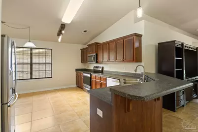 4187 Roosevelt Way, Milton, FL 32583 - Photo 6