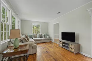 1551 E Jordan St, Pensacola, FL 32503 - Photo 10