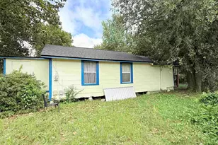 3405 W Fisher St, Pensacola, FL 32505 - Photo 4