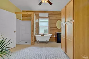 1505 W Garden St, Pensacola, FL 32502 - Photo 14