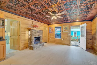 1505 W Garden St, Pensacola, FL 32502 - Photo 12