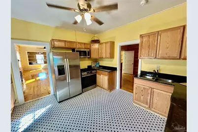 1505 W Garden St, Pensacola, FL 32502 - Photo 4