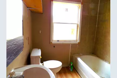 204 N E St #A, B, C, Pensacola, FL 32501 - Photo 26