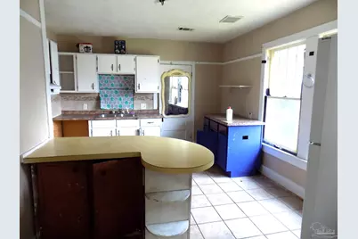 204 N E St #A, B, C, Pensacola, FL 32501 - Photo 20