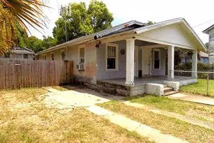 204 N E St, Pensacola, FL 32501 - Photo 2