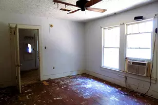 204 N E St, Pensacola, FL 32501 - Photo 10