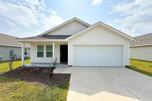 4615 Carlstrom Ln, Pensacola, FL 32507 - Photo 1