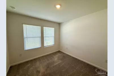 4615 Carlstrom Ln, Pensacola, FL 32507 - Photo 10
