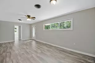 6480 Cypress St, Milton, FL 32570 - Photo 6