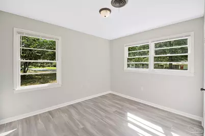 6480 Cypress St, Milton, FL 32570 - Photo 18