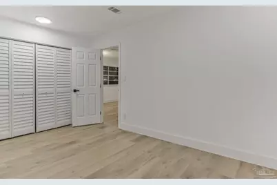 7075 Ben Sasser Dr, Pensacola, FL 32526 - Photo 20