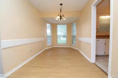 6201 Forest Pines Dr, Pensacola, FL 32526 - Photo 6