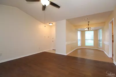6201 Forest Pines Dr, Pensacola, FL 32526 - Photo 4