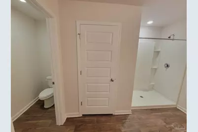 8016 Twin Cedar Dr, Milton, FL 32583 - Photo 14