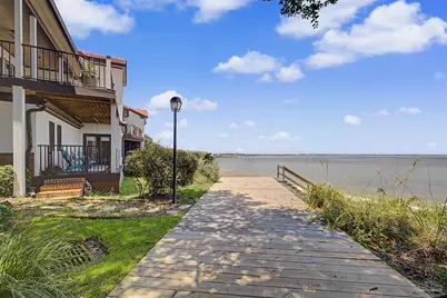114 Baybridge Dr, Gulf Breeze, FL 32561 - Photo 36