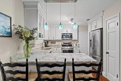 1559 Oak Shore Dr, Gulf Breeze, FL 32563 - Photo 10