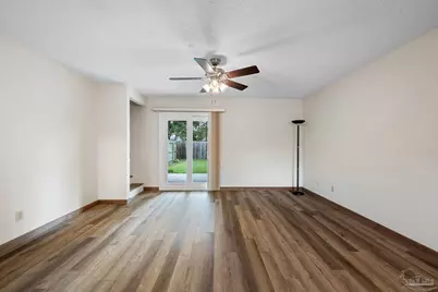 2820 Villager Cir, Pensacola, FL 32504 - Photo 8