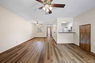 2820 Villager Cir, Pensacola, FL 32504 - Photo 10