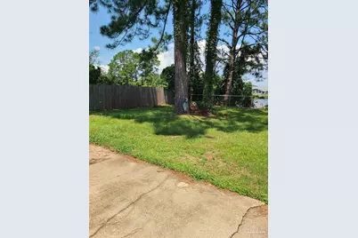 9024 Caribbean Dr, Pensacola, FL 32506 - Photo 14