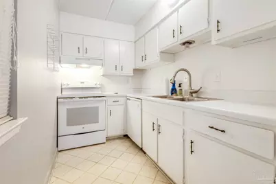 209 W Miracle Strip Pkwy #H302, Mary Esther, FL 32569 - Photo 12