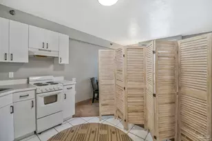 224 E Garden St, Pensacola, FL 32502 - Photo 6