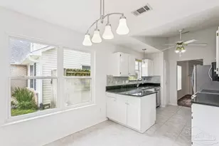384 Mirabelle Dr, Pensacola, FL 32514 - Photo 14