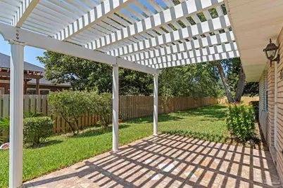 9277 Hansel Dr, Navarre, FL 32566 - Photo 4