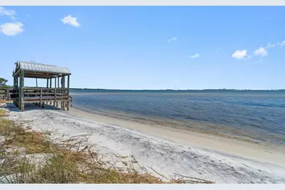 9277 Hansel Dr, Navarre, FL 32566 - Photo 42