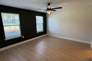 6130 Ashton Woods Cir, Milton, FL 32570 - Photo 4