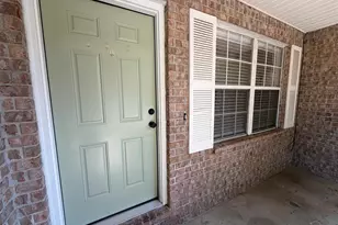 6130 Ashton Woods Cir, Milton, FL 32570 - Photo 2