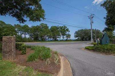 2299 Scenic Hwy #N-3, Pensacola, FL 32503 - Photo 2