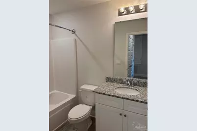1202 Fairchild Village Dr, Pensacola, FL 32504 - Photo 10