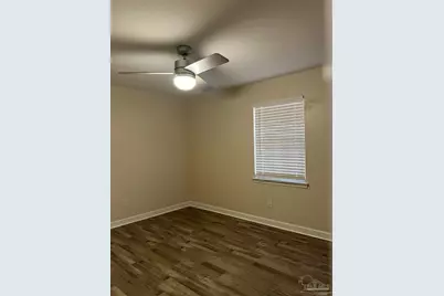 6359 Cotton St, Pensacola, FL 32526 - Photo 6