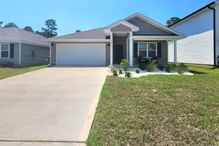 5379 Peach Dr, Pace, FL 32571 - Photo 2