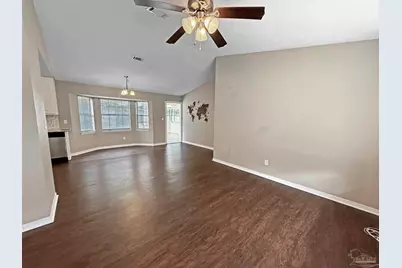 7524 Sandy Creek Dr, Pensacola, FL 32506 - Photo 2
