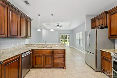 5208 Parkside Dr, Pace, FL 32571 - Photo 12
