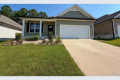 220 Camellia Dr, Cantonment, FL 32533 - Photo 2