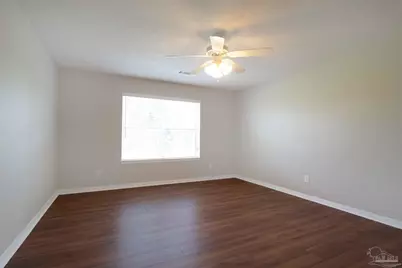 630 Downhaul Dr, Pensacola, FL 32507 - Photo 10