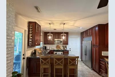 208 Hibiscus Ave, Gulf Breeze, FL 32561 - Photo 14