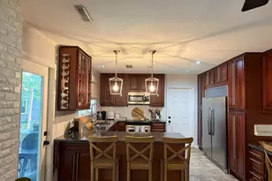 208 Hibiscus Ave, Gulf Breeze, FL 32561 - Photo 14