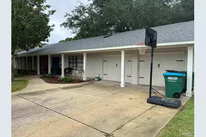 208 Hibiscus Ave, Gulf Breeze, FL 32561 - Photo 1