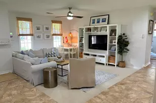 208 Hibiscus Ave, Gulf Breeze, FL 32561 - Photo 10