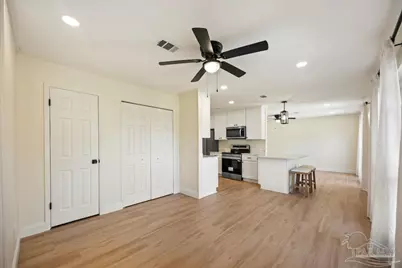 5431 Tomlinson Dr, Pensacola, FL 32526 - Photo 6