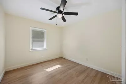 5431 Tomlinson Dr, Pensacola, FL 32526 - Photo 40