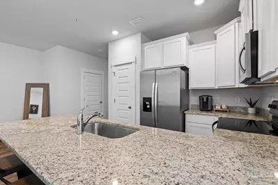 1638 Iroquois Ct, Pensacola, FL 32534 - Photo 8