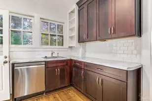 1515 E Lakeview Ave, Pensacola, FL 32503 - Photo 1