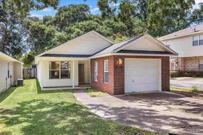 6146 The Oaks Ln, Pensacola, FL 32504 - Photo 1